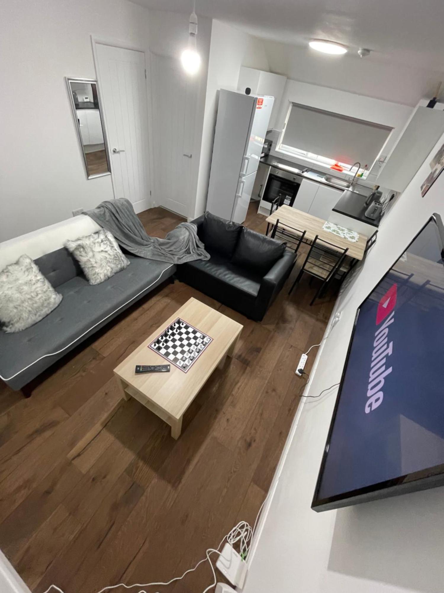 London Two Bedroom Central Location Modern Flat Stratford 외부 사진